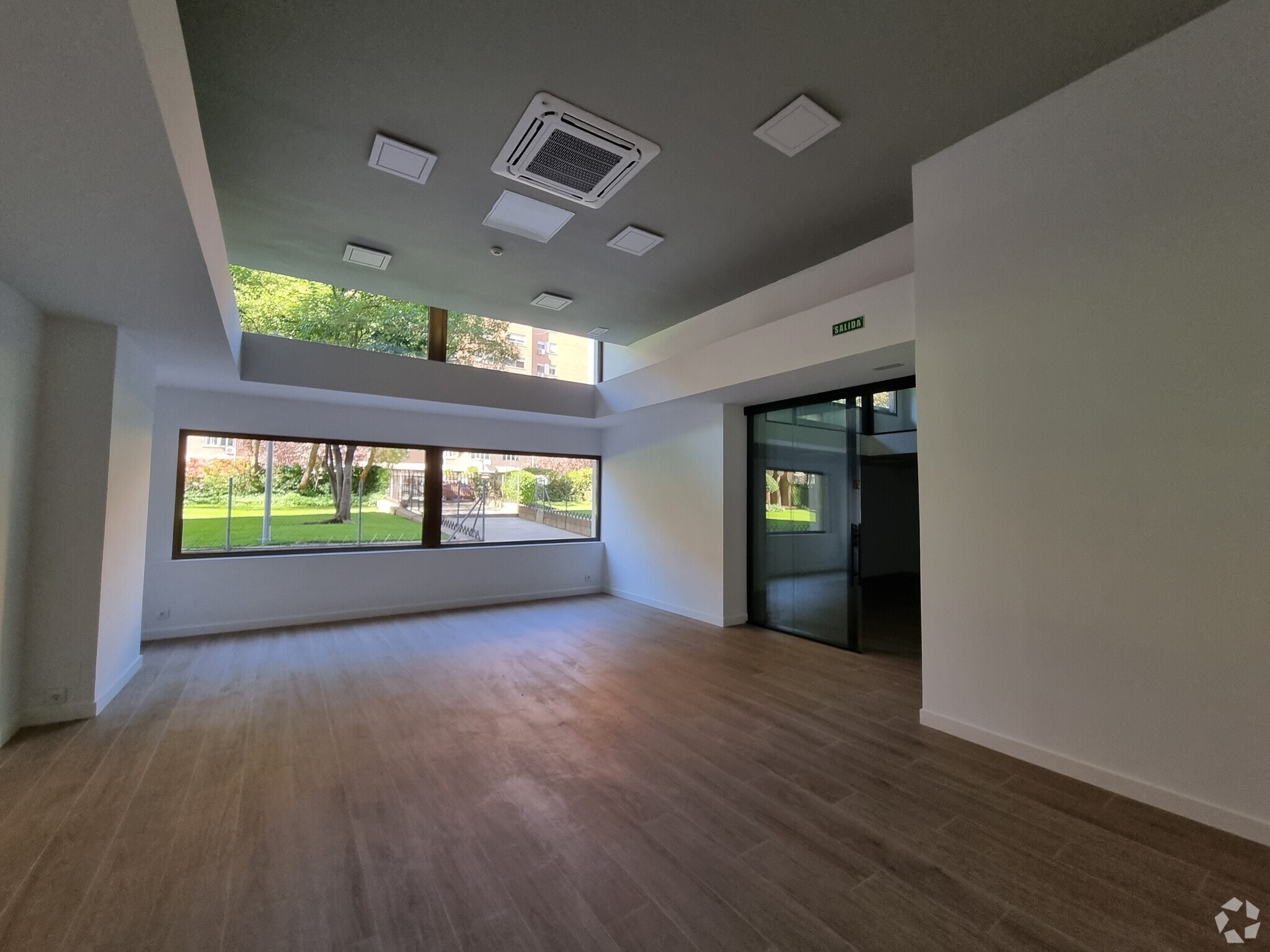 Calle de Agustín de Foxá, 25, Madrid, Madrid à louer Photo intérieure- Image 1 de 9