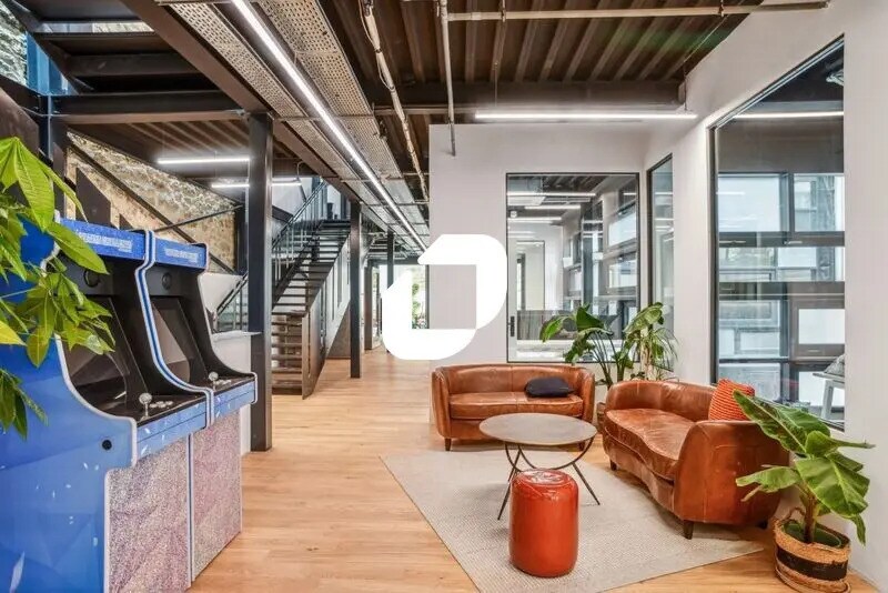 Office in Paris for sale - Interior Photo - Image 2 of 14