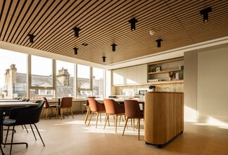 Station Bridge, Harrogate for lease Building Photo- Image 2 of 6