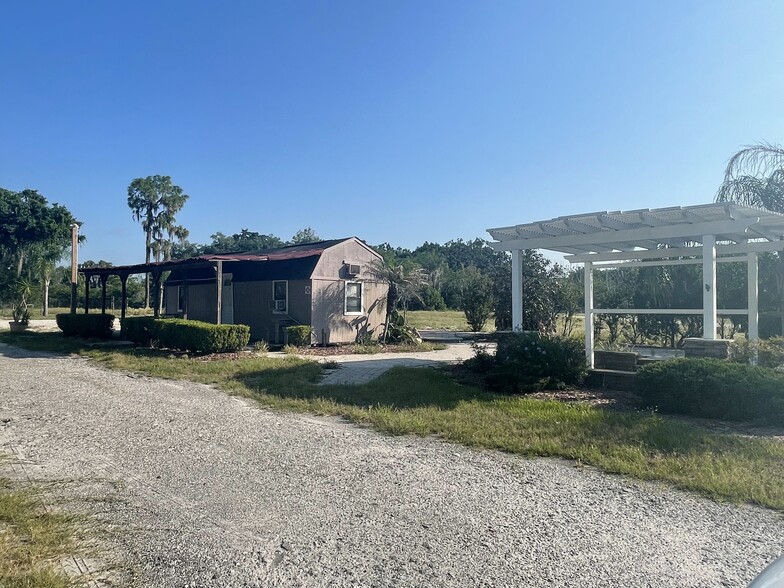 5329 Highway 640, Lithia, FL à vendre - Photo principale - Image 1 de 1