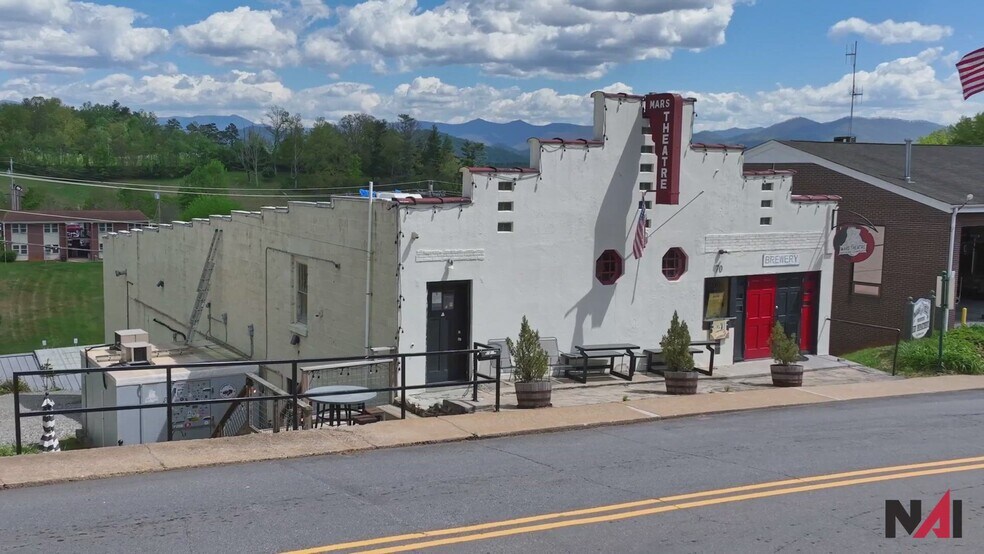 70 N Main St, Mars Hill, NC à vendre - Vidéo sur l’inscription commerciale - Image 2 de 72