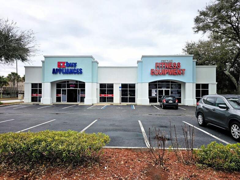 10290 Philips Hwy, Jacksonville, FL for lease - Building Photo - Image 2 of 11