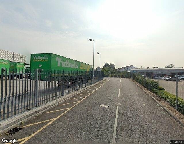 87C Whitby Rd, Slough for lease - Building Photo - Image 3 of 5