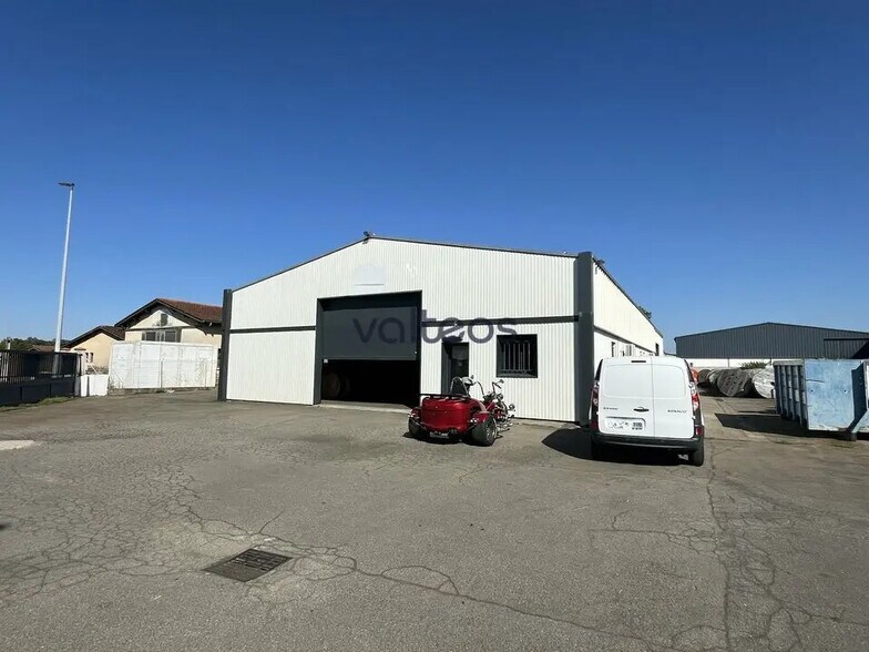 Office in Cugnaux for lease - Building Photo - Image 1 of 8