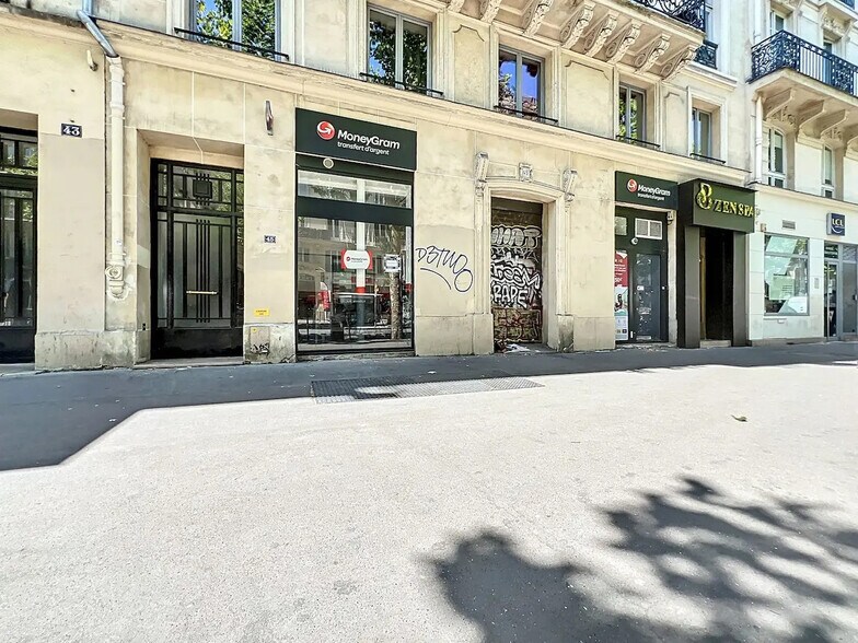 Retail in Paris for lease - Building Photo - Image 2 of 9