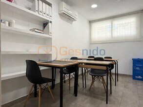 Retail in Segovia, Segovia for lease Interior Photo- Image 2 of 11