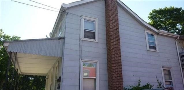 54 W Bridge St, Catskill, NY à vendre - Photo du bâtiment - Image 2 de 3