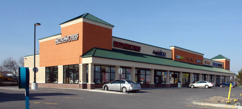 20991 Arsenal Street Rd, Watertown, NY for lease - Building Photo - Image 3 of 4