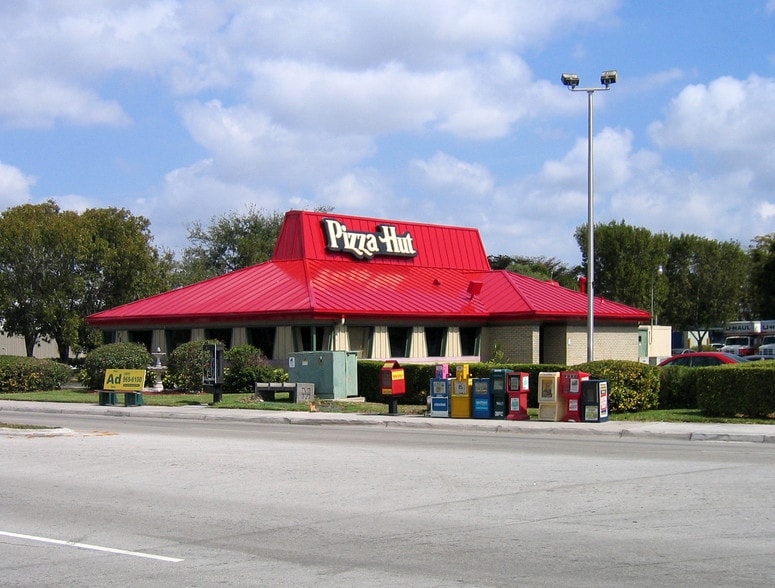 7333 SW 152nd Ave, Miami, FL à vendre - Photo du bâtiment - Image 2 de 6