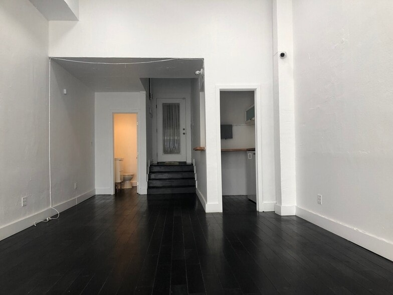 7619-7621 Melrose Ave, Los Angeles, CA for sale - Building Photo - Image 2 of 20