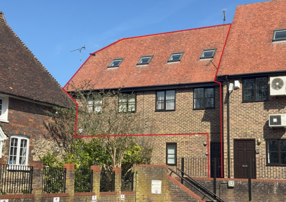 High St, Seal for sale Building Photo- Image 1 of 7