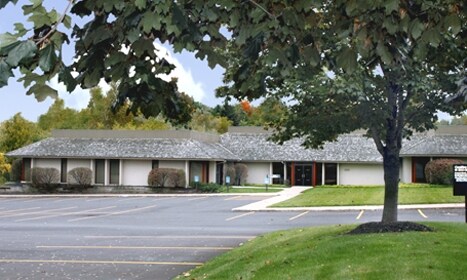 300 Cross Keys Office Park, Fairport, NY à louer - Photo du bâtiment - Image 3 de 3