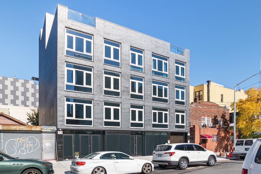 2809 39th Ave, Long Island City, NY for lease - Building Photo - Image 2 of 2