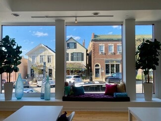 More details for 18 W 1st St, Hinsdale, IL - Retail for Lease