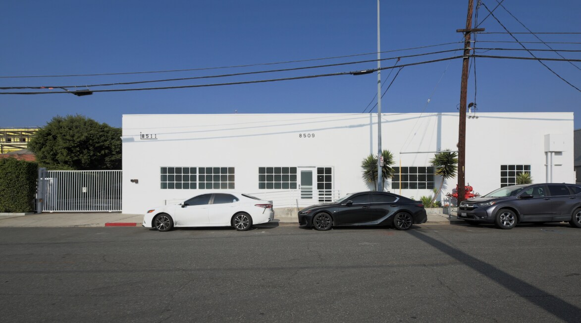 8509-8511 Steller Dr, Culver City, CA à vendre Photo du bâtiment- Image 1 de 11