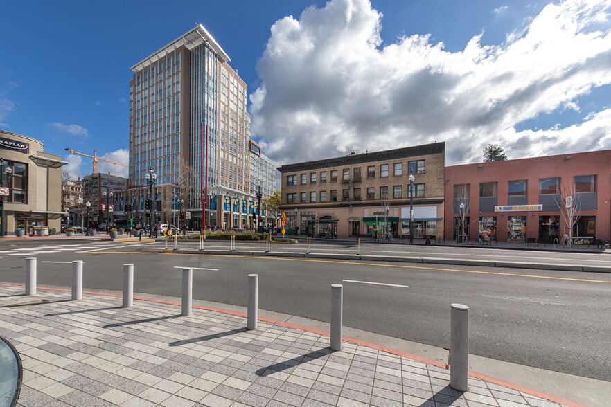 2151 Shattuck Ave, Berkeley, CA for lease - Building Photo - Image 3 of 14