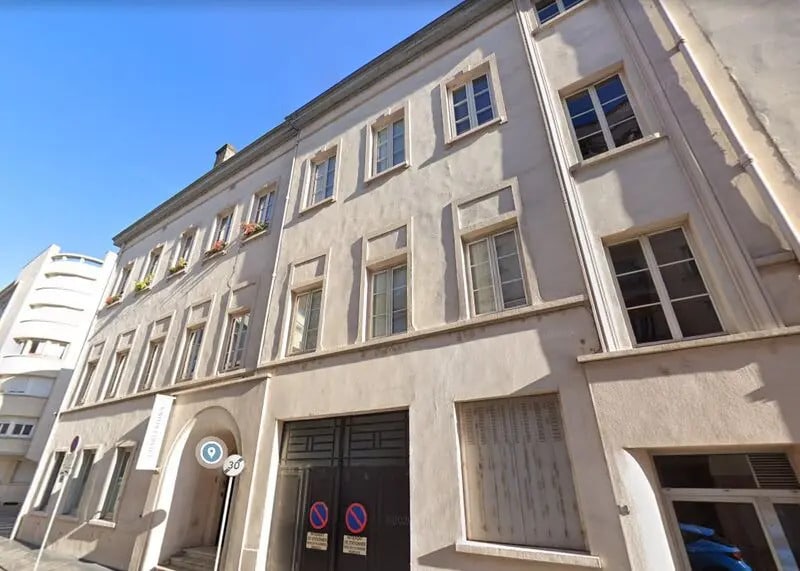 Office in Lyon for lease Building Photo- Image 1 of 6