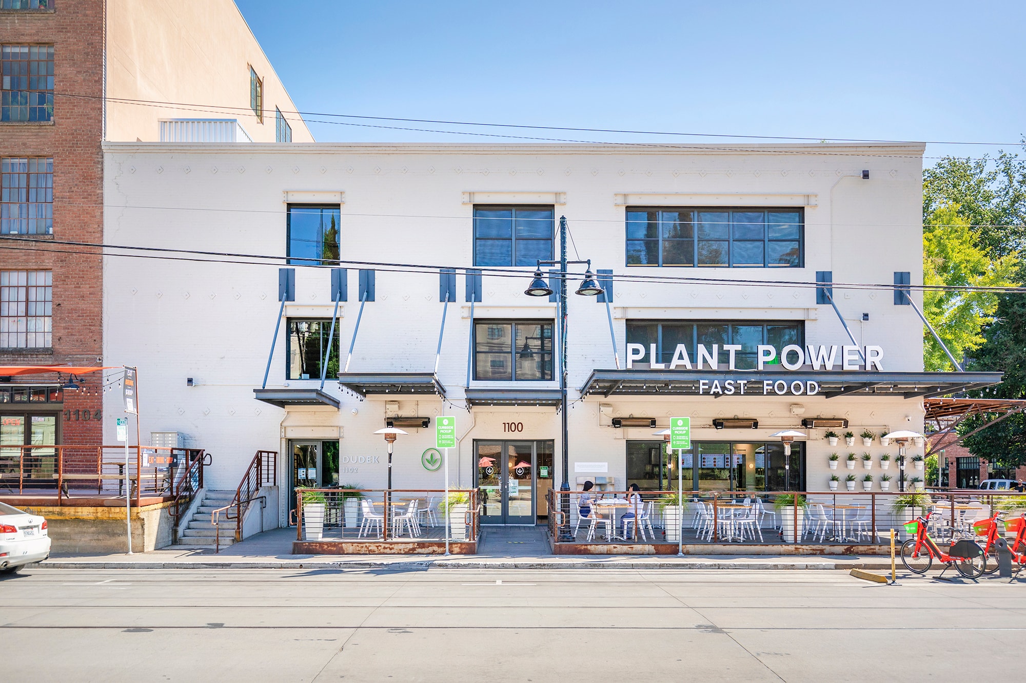 1100 R St, Sacramento, CA for sale Building Photo- Image 1 of 28
