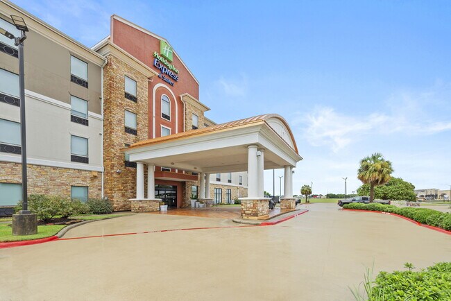 Plus de détails pour 3115 Central Mall Dr, Port Arthur, TX - Services hôteliers à vendre