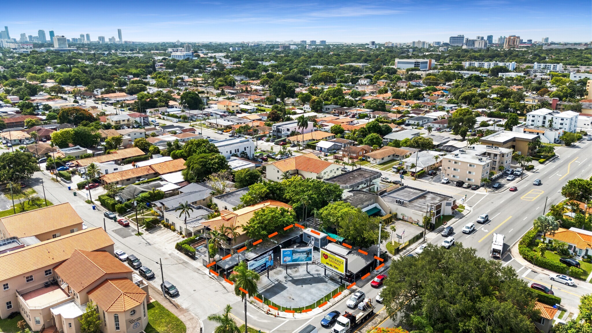201 SW 37th Ave, Miami, FL à louer Photo principale- Image 1 de 10