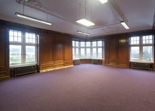 122 Shore St, Gourock for lease Interior Photo- Image 2 of 5