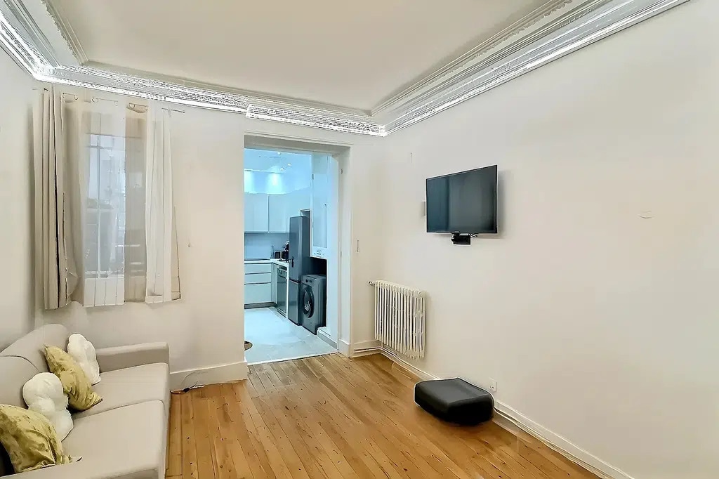 Bureau dans Paris à louer Photo intérieure- Image 1 de 8