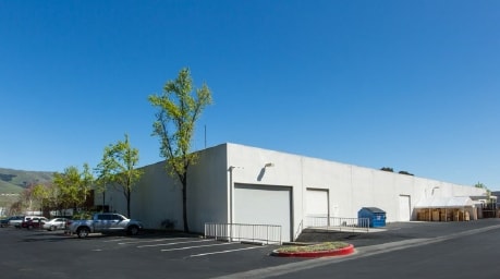 48571 Milmont Dr, Fremont, CA for lease - Building Photo - Image 2 of 8