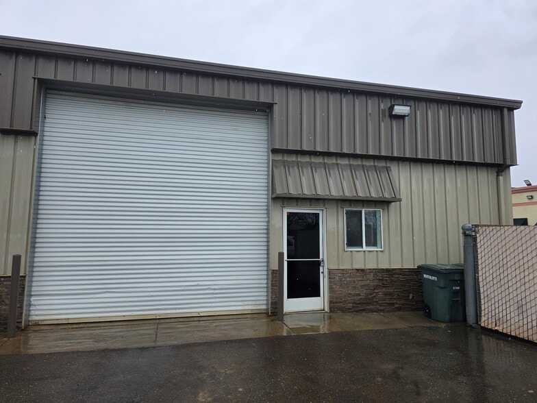 1021 Partee Ln, Ceres, CA for lease - Building Photo - Image 2 of 7