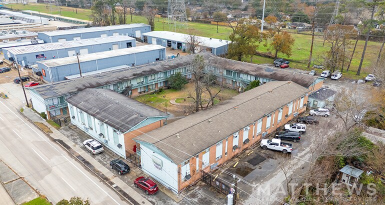 2223 W 34th St, Houston, TX à vendre - Photo du bâtiment - Image 2 de 3