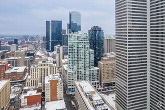1211-1235 Boul Robert-Bourassa, Montréal, QC - AERIAL  map view
