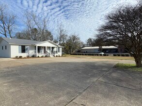 8345 Morphy Ave, Fairhope, AL à louer Photo intérieure- Image 2 de 5