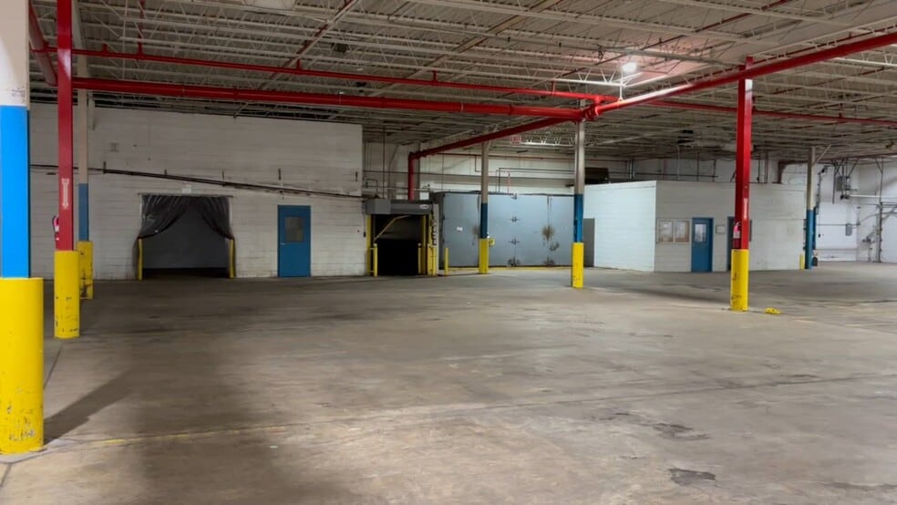 1000 Robins Rd, Lynchburg, VA for lease - Commercial Listing Video - Image 2 of 34