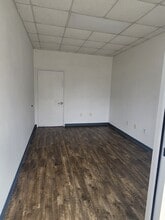 2870 Gessner Rd, Houston, TX à louer Photo intérieure- Image 2 de 5