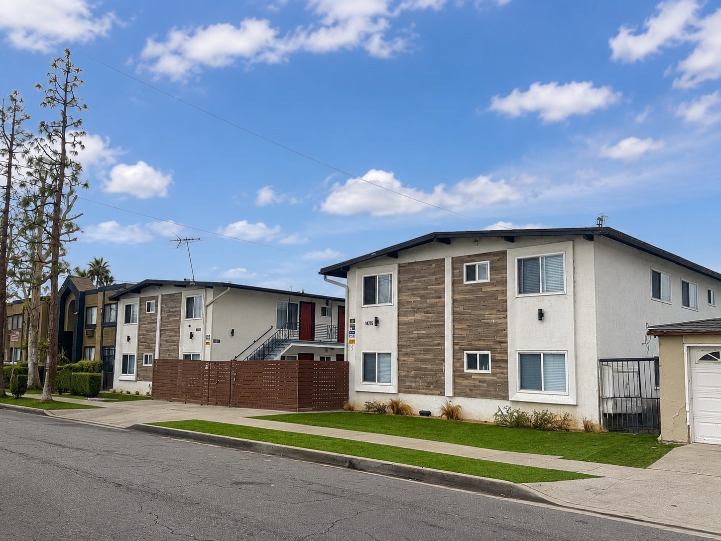 14715-14719 Chadron Ave, Gardena, CA for sale Building Photo- Image 1 of 18