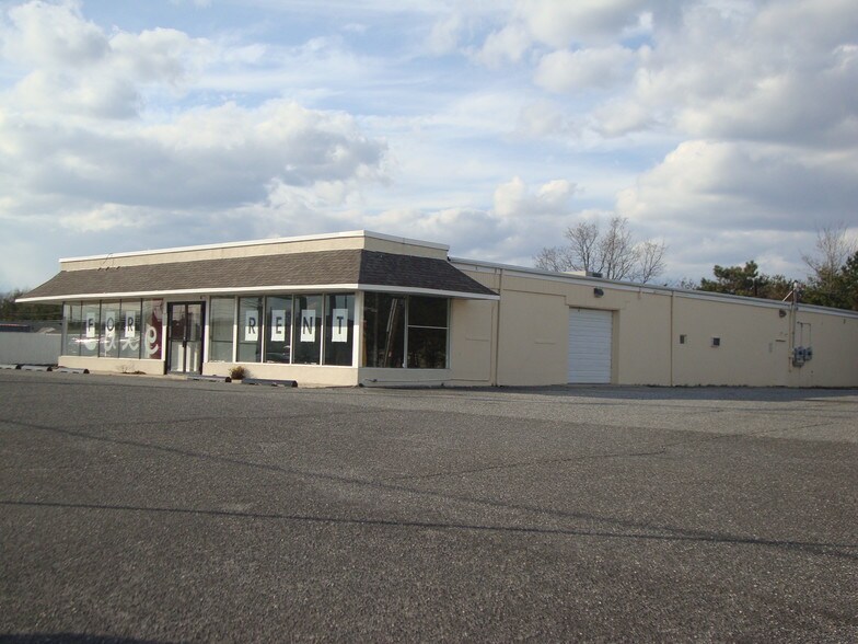3324 Route 37 E, Toms River, NJ à vendre - Photo du bâtiment - Image 2 de 10