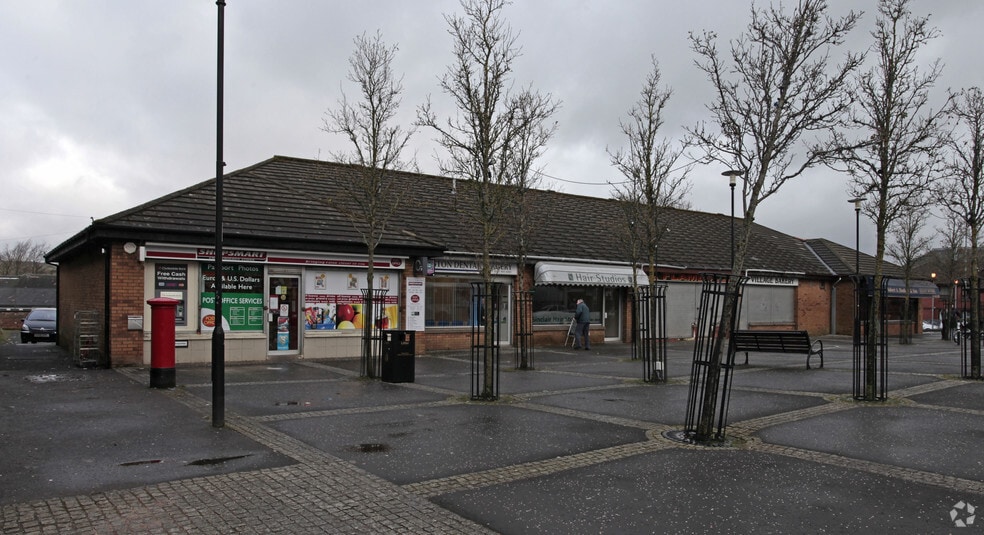 48-58 Main St, Neilston à vendre - Photo principale - Image 1 de 2