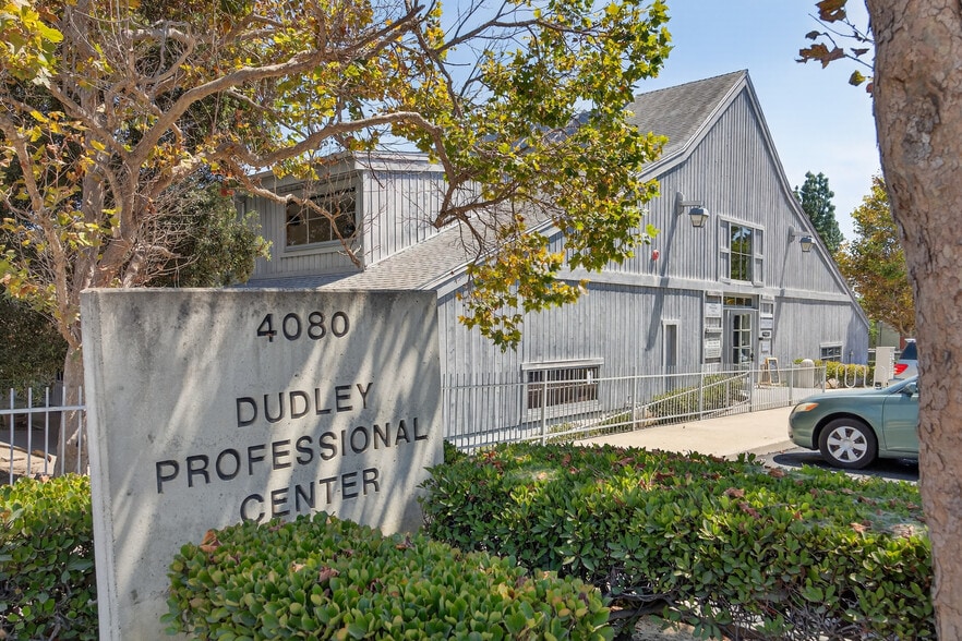 4080 Loma Vista Rd, Ventura, CA for sale - Building Photo - Image 1 of 19