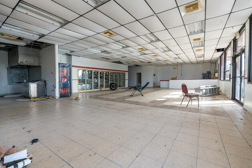 504 3rd Ave, Fenton, LA à vendre - Photo intérieure - Image 3 de 5