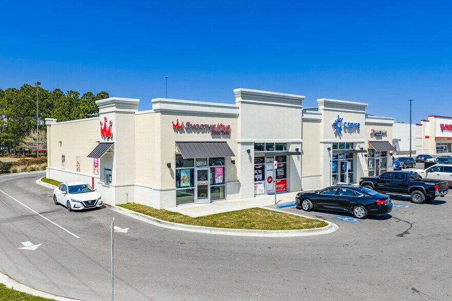 3801 Denny Ave, Pascagoula, MS à vendre - Photo du bâtiment - Image 2 de 16