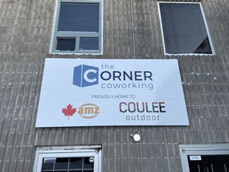 Plus de détails pour 244 River Ave, Cochrane, AB - Cotravail à louer