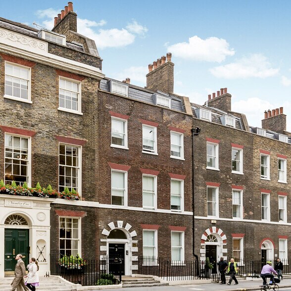 60 Bloomsbury St, Londres à louer - Photo du bâtiment - Image 1 de 4