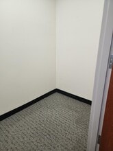 7700 W 79th St, Bridgeview, IL for lease Interior Photo- Image 2 of 3