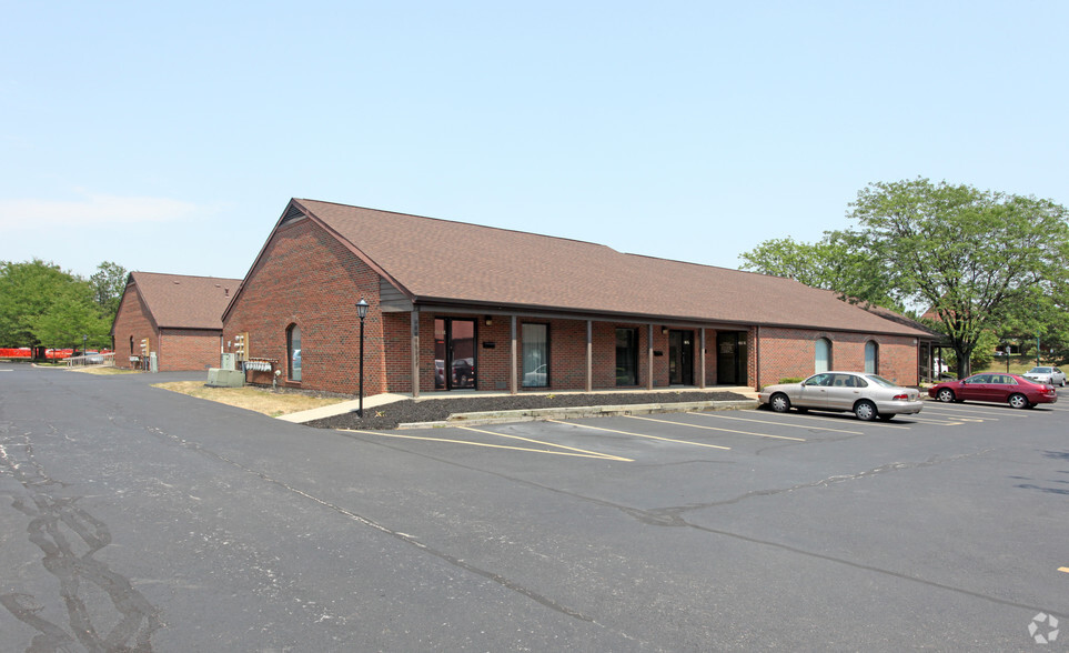 611 Park Meadow Rd, Westerville, OH for lease - Primary Photo - Image 1 of 5