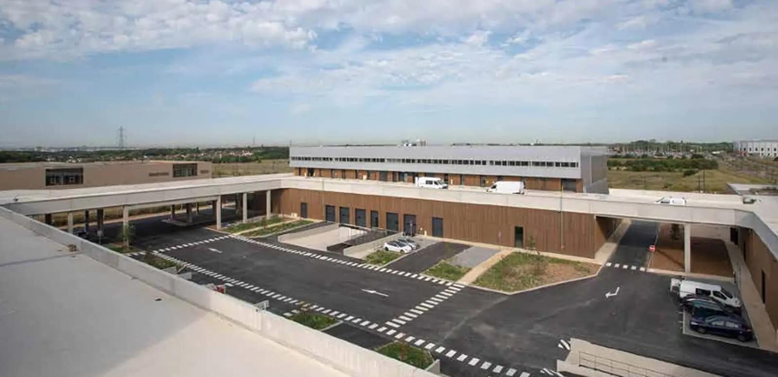 Flex in Tremblay-en-France for lease Building Photo- Image 1 of 12