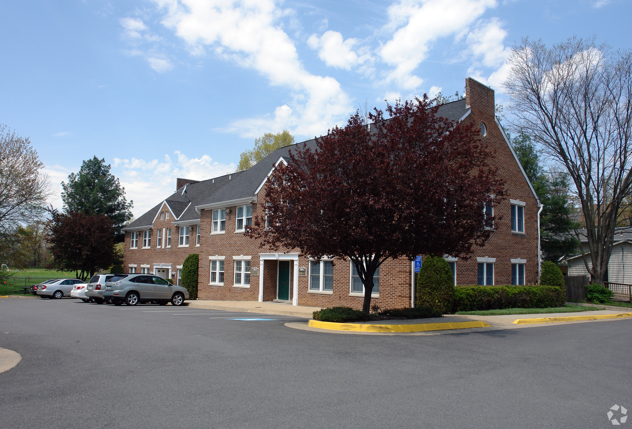 2102 Gallows Rd, Vienna, VA à vendre Photo principale- Image 1 de 1