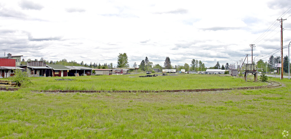 23124 Meridian Ave E, Graham, WA for sale - Primary Photo - Image 1 of 1