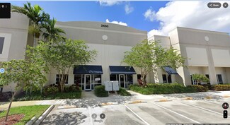 Plus de détails pour 2450 W Sample Rd, Pompano Beach, FL - Local d'activités à louer
