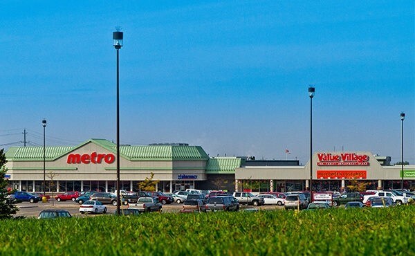 248 Northern Ave E, Sault Ste Marie, ON à vendre - Photo principale - Image 1 de 1