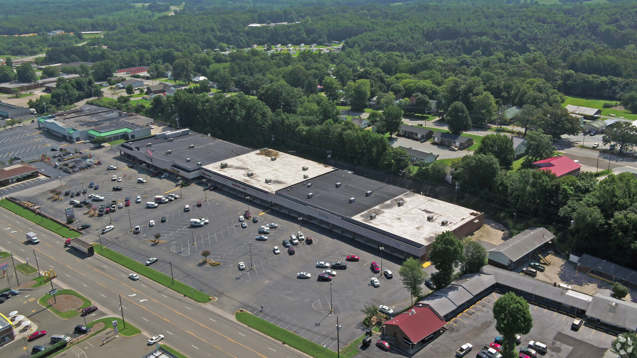 732 N Madison Blvd, Roxboro, NC for sale Primary Photo- Image 1 of 1