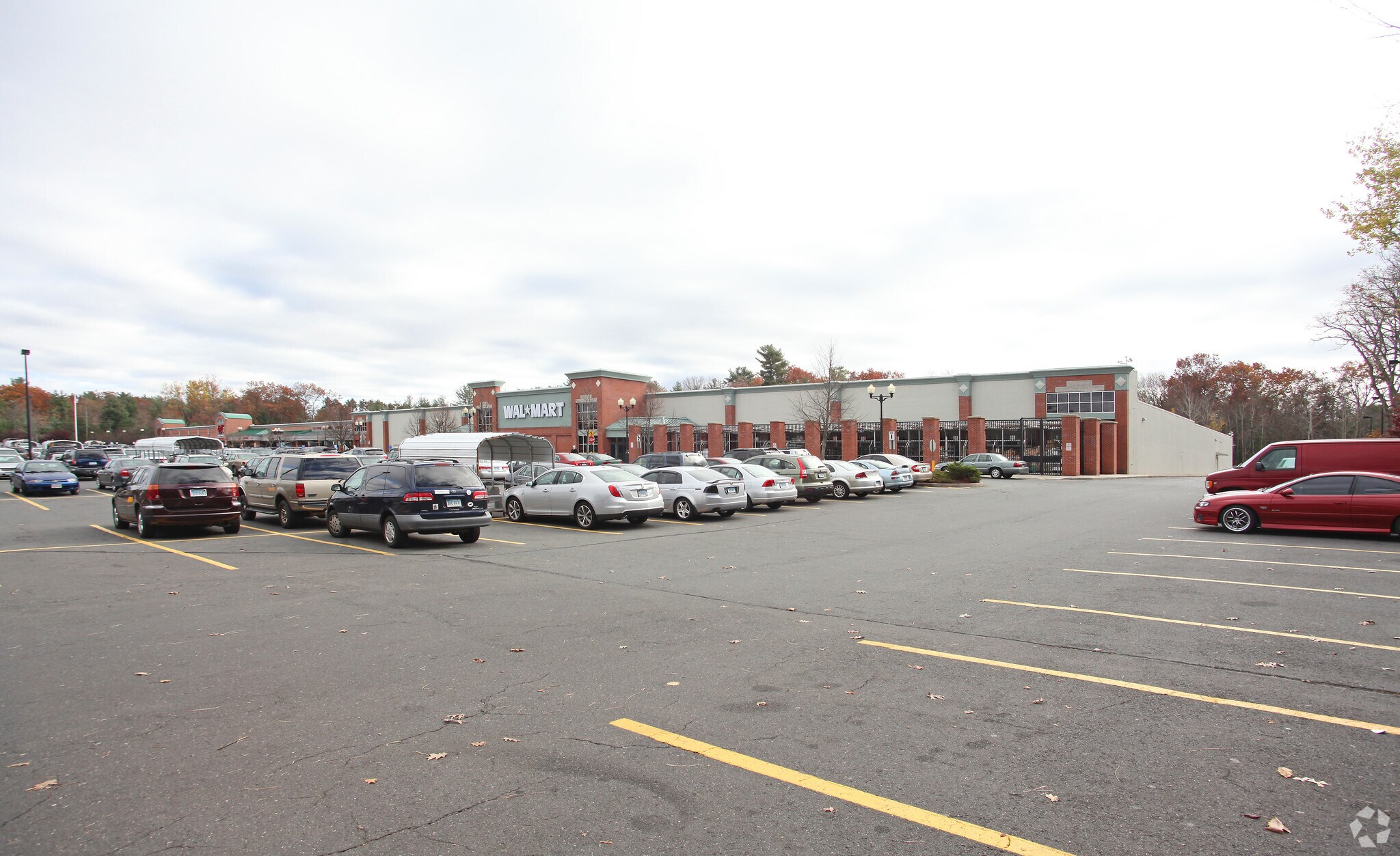 255-265 W Main St, Avon, CT à louer Photo du bâtiment- Image 1 de 10